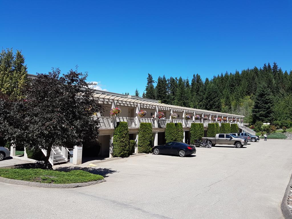 Hilltop Inn - Salmon Arm Eksteriør billede
