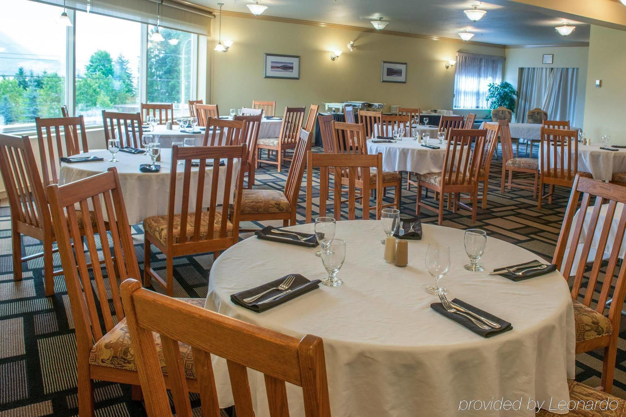 Hilltop Inn - Salmon Arm Eksteriør billede