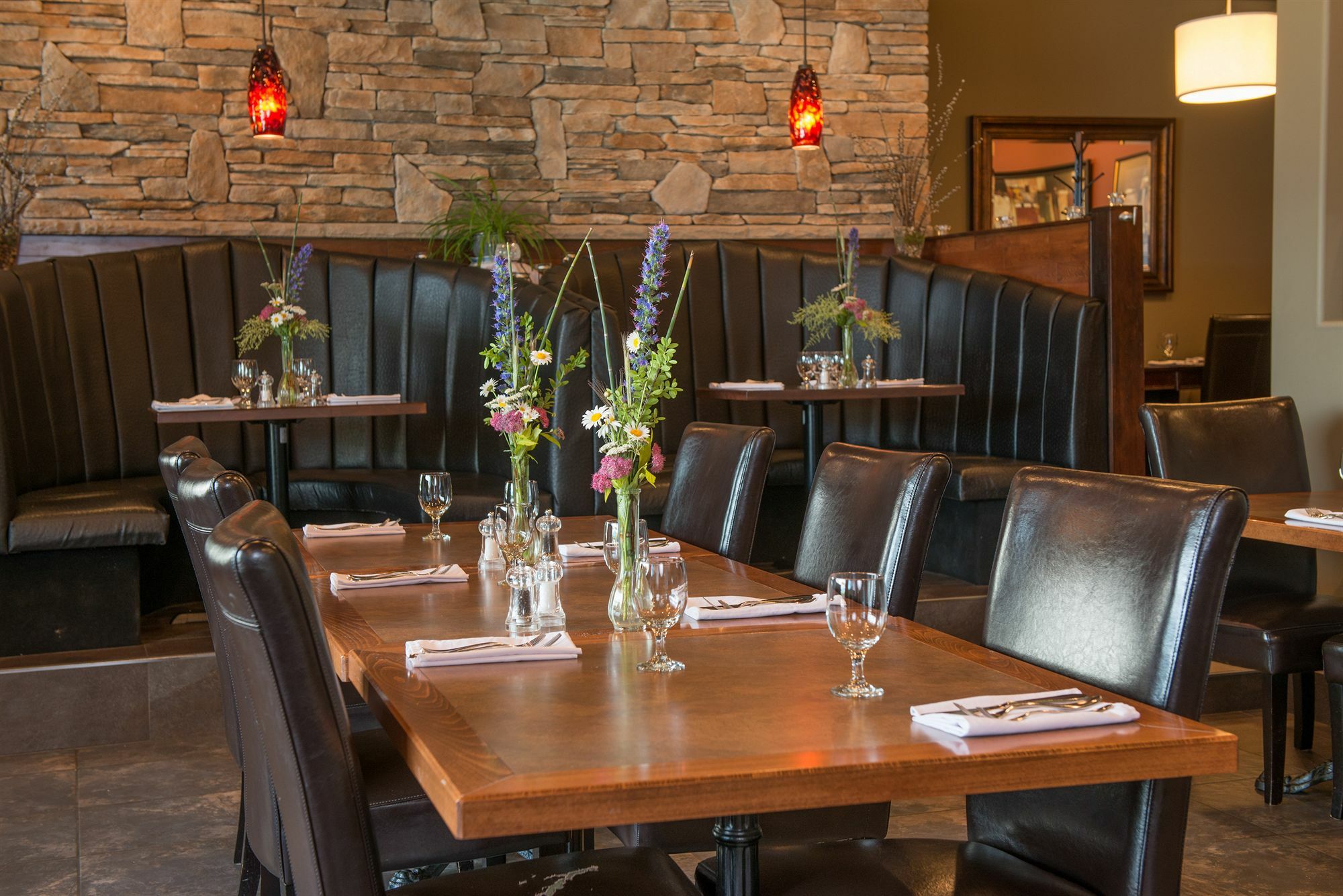 Hilltop Inn - Salmon Arm Eksteriør billede